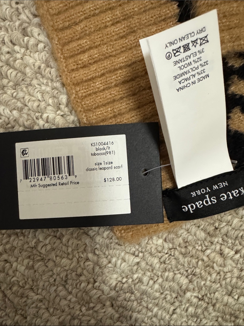 BNWT Kate Spade Leopard Print Knit Beanie and Scarf Set - Picture 7 of 9